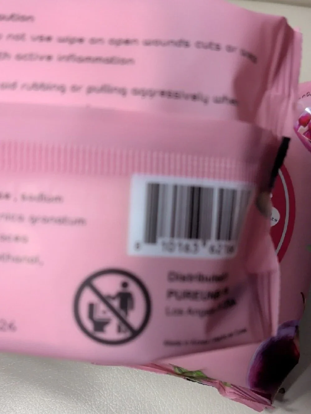 3 Pack Pomegranate Cleansing Wipes Made In Korea - Pink